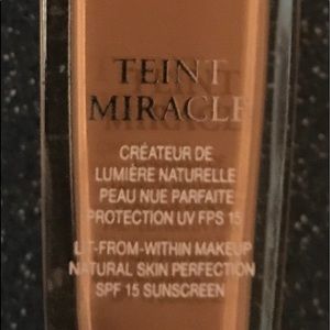 Lancôme Teint Miracle foundation